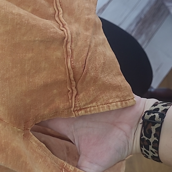 Fantastic Fawn Boxy Oversized crop - Picture 6 of 7